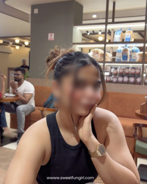 ESCORT Girls in BHIMTAL